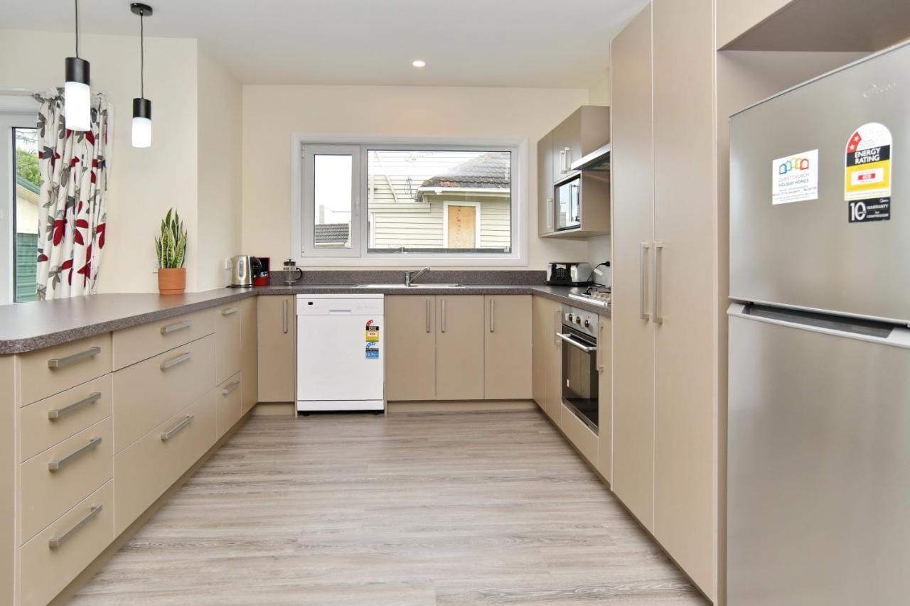 Weston Villa - Spacious & Family Friendly - Bookahome Christchurch Exterior photo