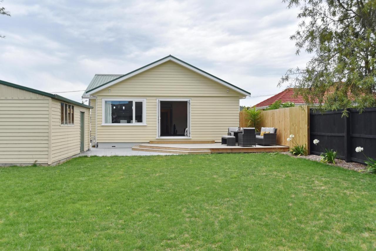 Weston Villa - Spacious & Family Friendly - Bookahome Christchurch Exterior photo