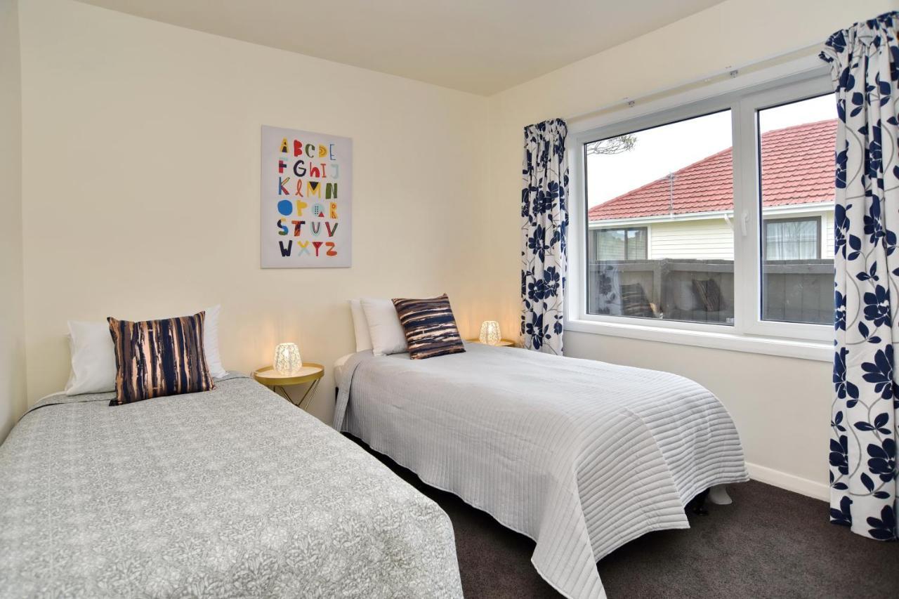 Weston Villa - Spacious & Family Friendly - Bookahome Christchurch Exterior photo